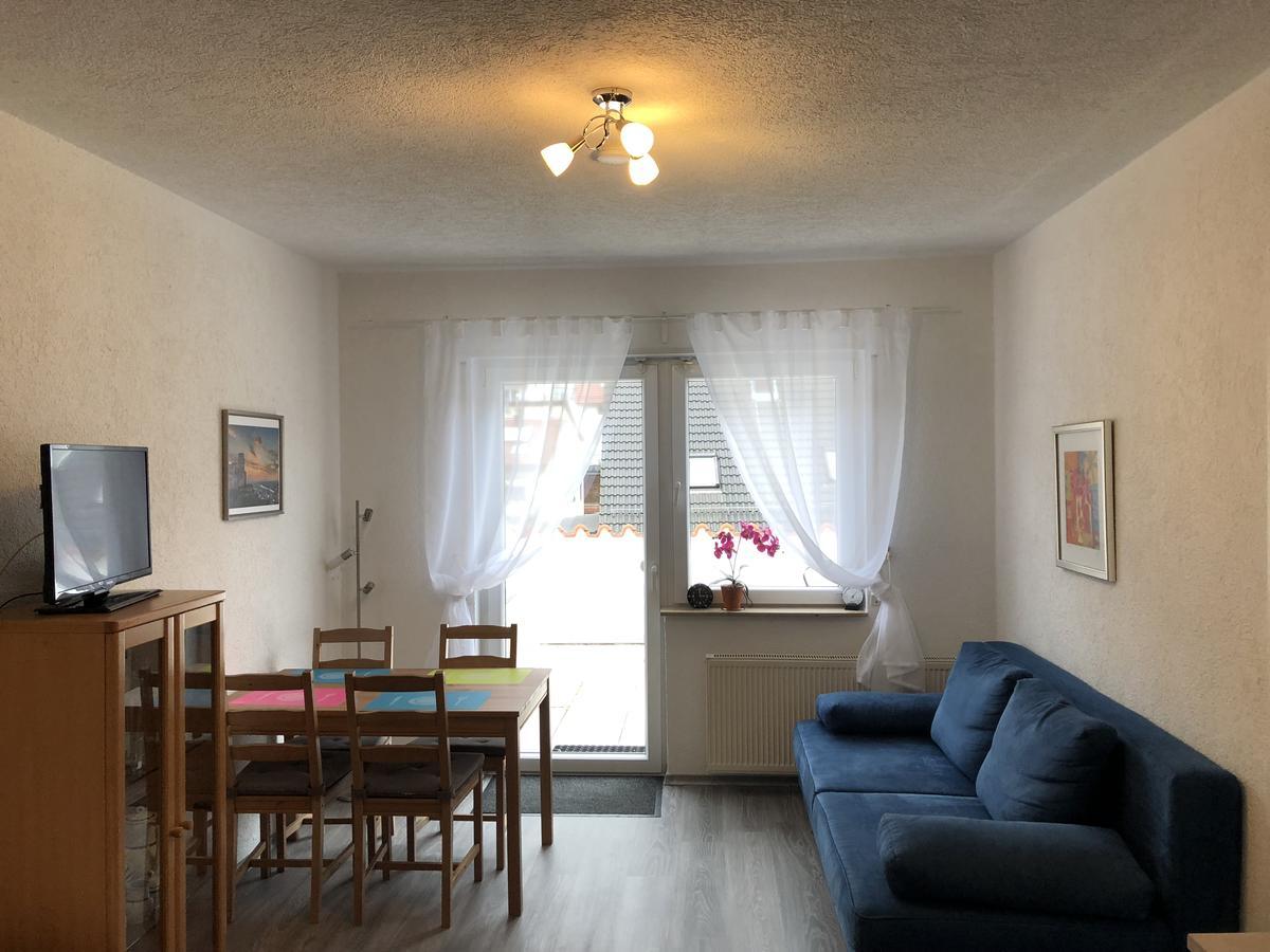 Apartmenthaus "Zum Lowen" Heidelberg - Ziegelhausen ภายนอก รูปภาพ